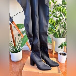 Boohoo Heeled Over-the-knee Boots in Black